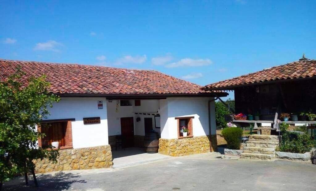 Casa Pepin - Sagasta Rural Oviedo Guest House Exterior photo
